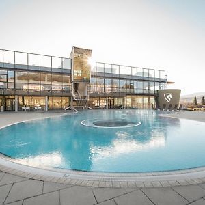 Hotel Und Therme Nova